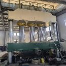 有用的上这台设备的吗？抓紧了。九成新1500吨四柱液压.