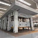基本全新：油压机连线：1台2100，2台1200，1台800吨，.